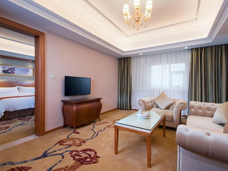 Vienna Hotel Chaoyang High-Speed Train Station Shantou Exterior foto